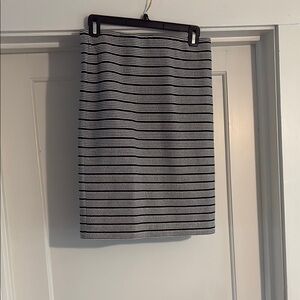 LOFT Navy and White Pencil Skirt for Work